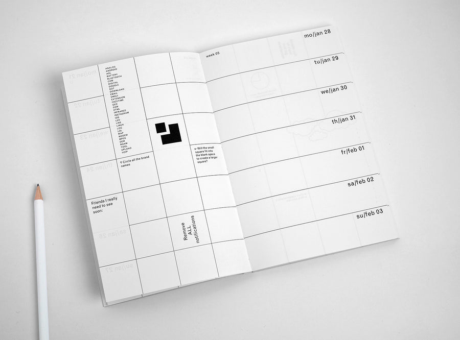 Spread from our 2019 planner showing a week view and a page with illustrations to fill in.