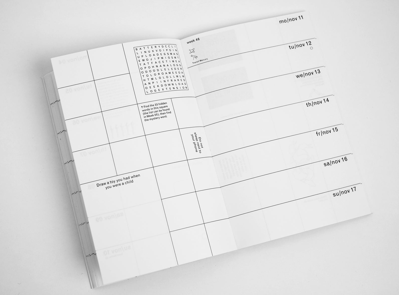 Spread from our 2019 planner showing a week view and a page with illustrations to fill in.